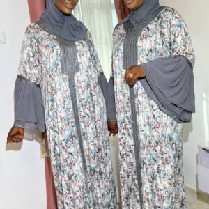 Limas Abayas
