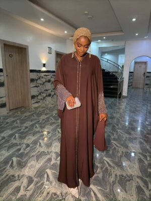 Limas Abayas