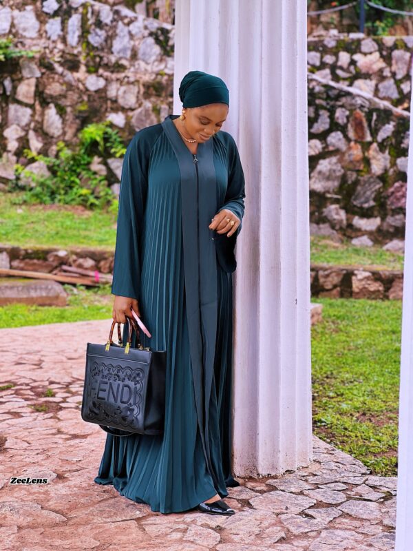 limas abayas